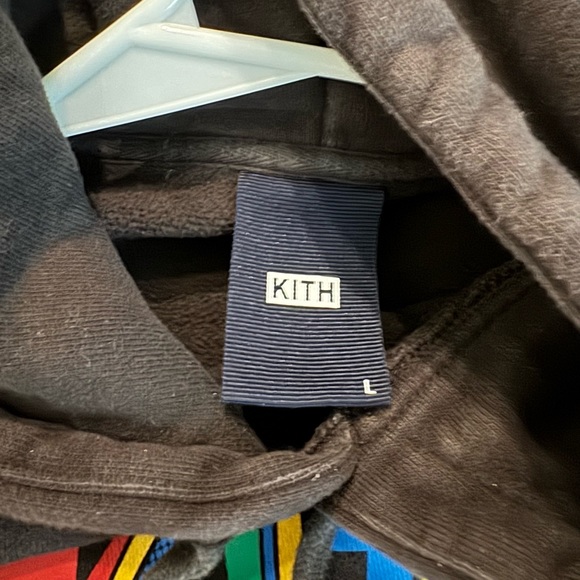 Kith Fractured Hoodie
Espresso - Picture 4 of 5